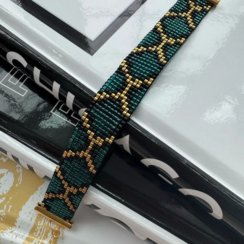 Snake pattern bracelet - Picture 3 of 7